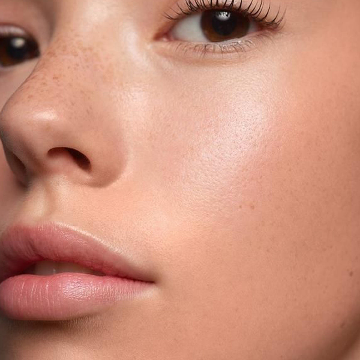 HKH Retinol-Serum-Kapseln für das Gesicht: Anti-Aging-Serum gegen Falten mit Vitamin A &amp; E und Kollagen für Frauen – Feuchtigkeitsspendend, glättend, für feine Linien und straffende Haut – ideal für unterwegs (38 Kapseln)