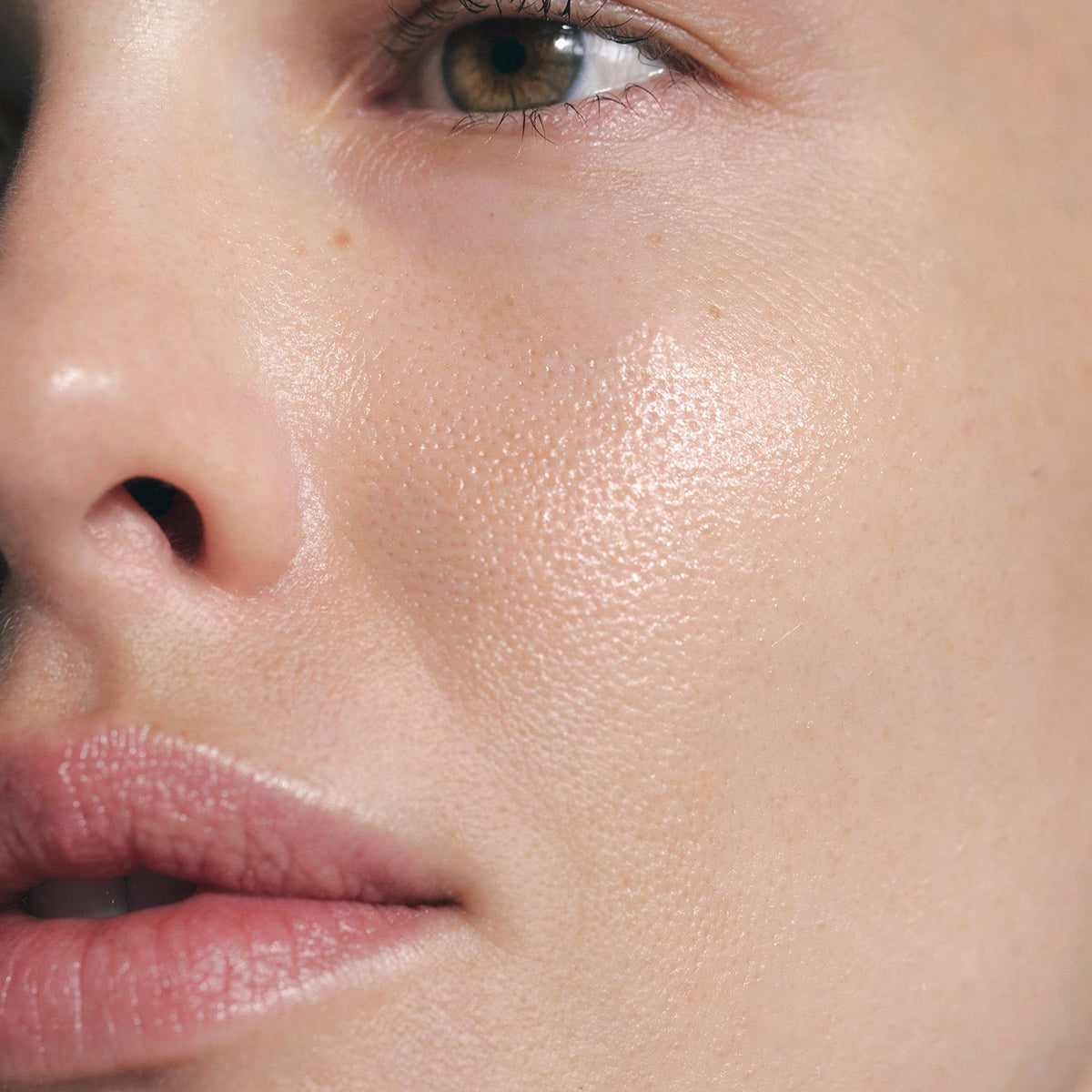 HKH Vitamin-C-Serum fürs Gesicht: 48 Kapseln Retinol Anti-Aging Falten-Reparatur-Serum – Vitamin-E-Niacinamid-Öl für Frauen – Tägliche Tiefenpflege für feine Linien, glättet, spendet Feuchtigkeit und hellt den Teint auf